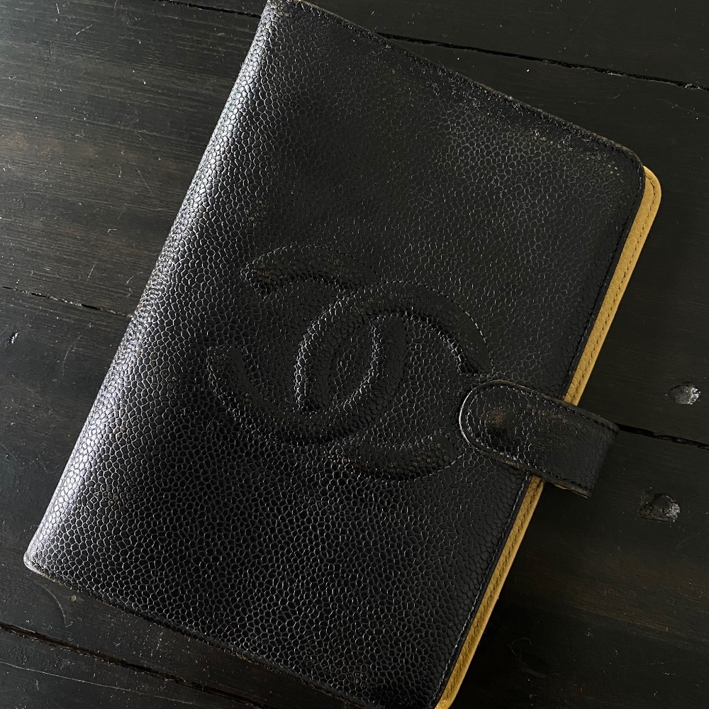 Authentic CHANEL Caviar Leather Agenda / Notebook in Black and Yellow